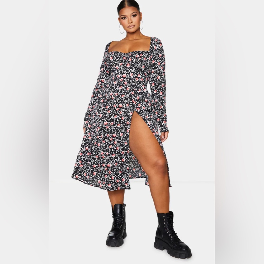 NWT! Plus Black Floral Print Cupped Split Detail Midi Dress